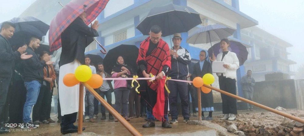 EAC Shamator, Chinithung Ovung inaugurating the footpath leading to St Xavier Hr Secondary School, Shamator on August 12. 